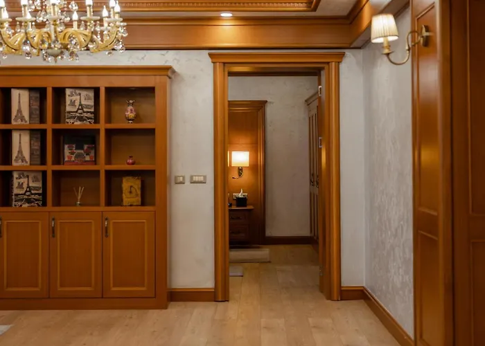 Отель Divan Suites Batumi