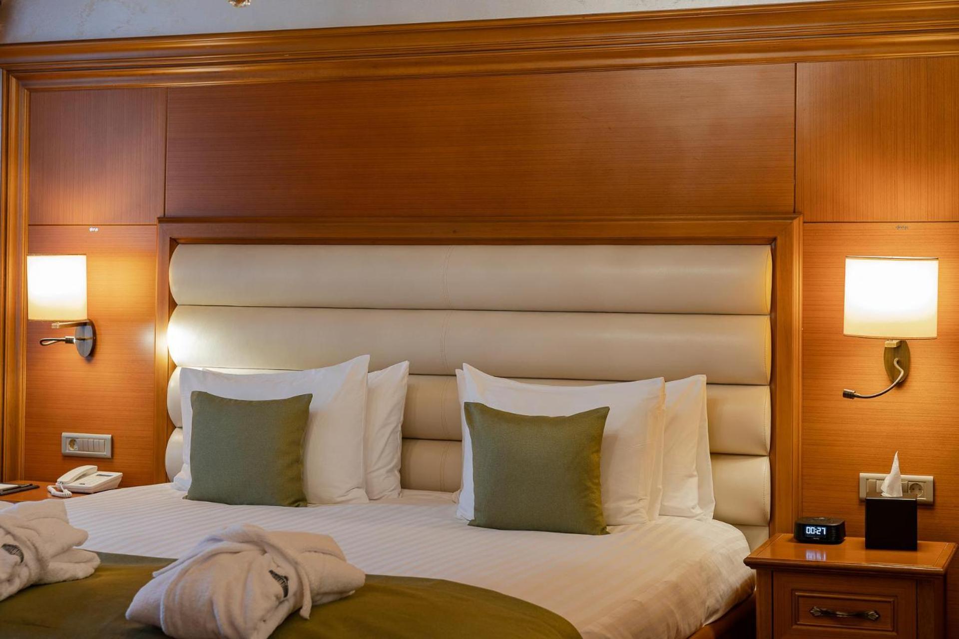 Отель Divan 5*